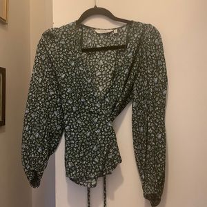 &OtherStories green & blue floral wrap blouse w/ long sleeves in great condition